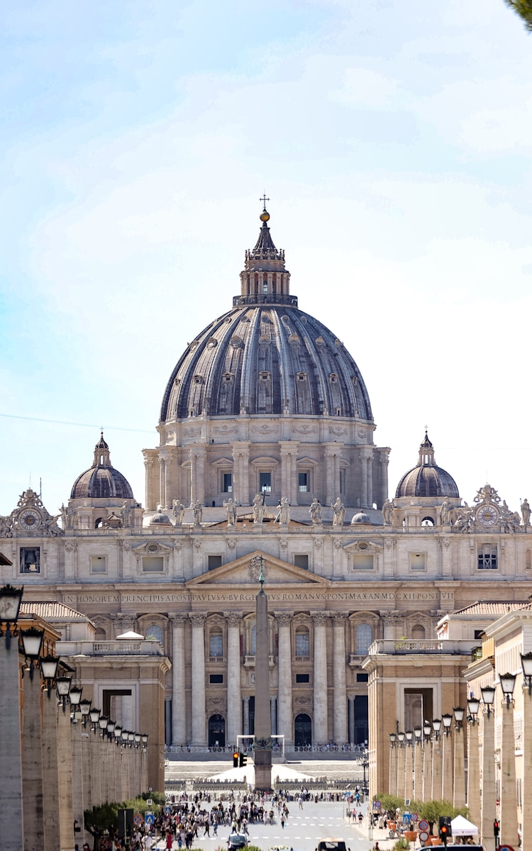 a large building with a dome on top of it