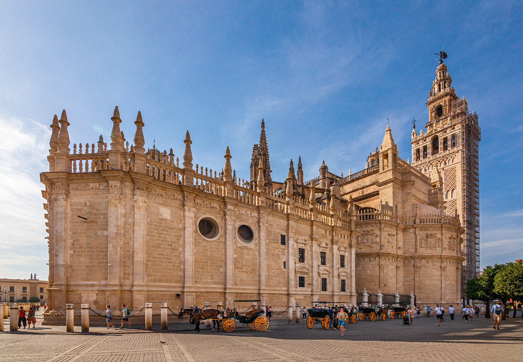 Best Time to Travel to Sevilla