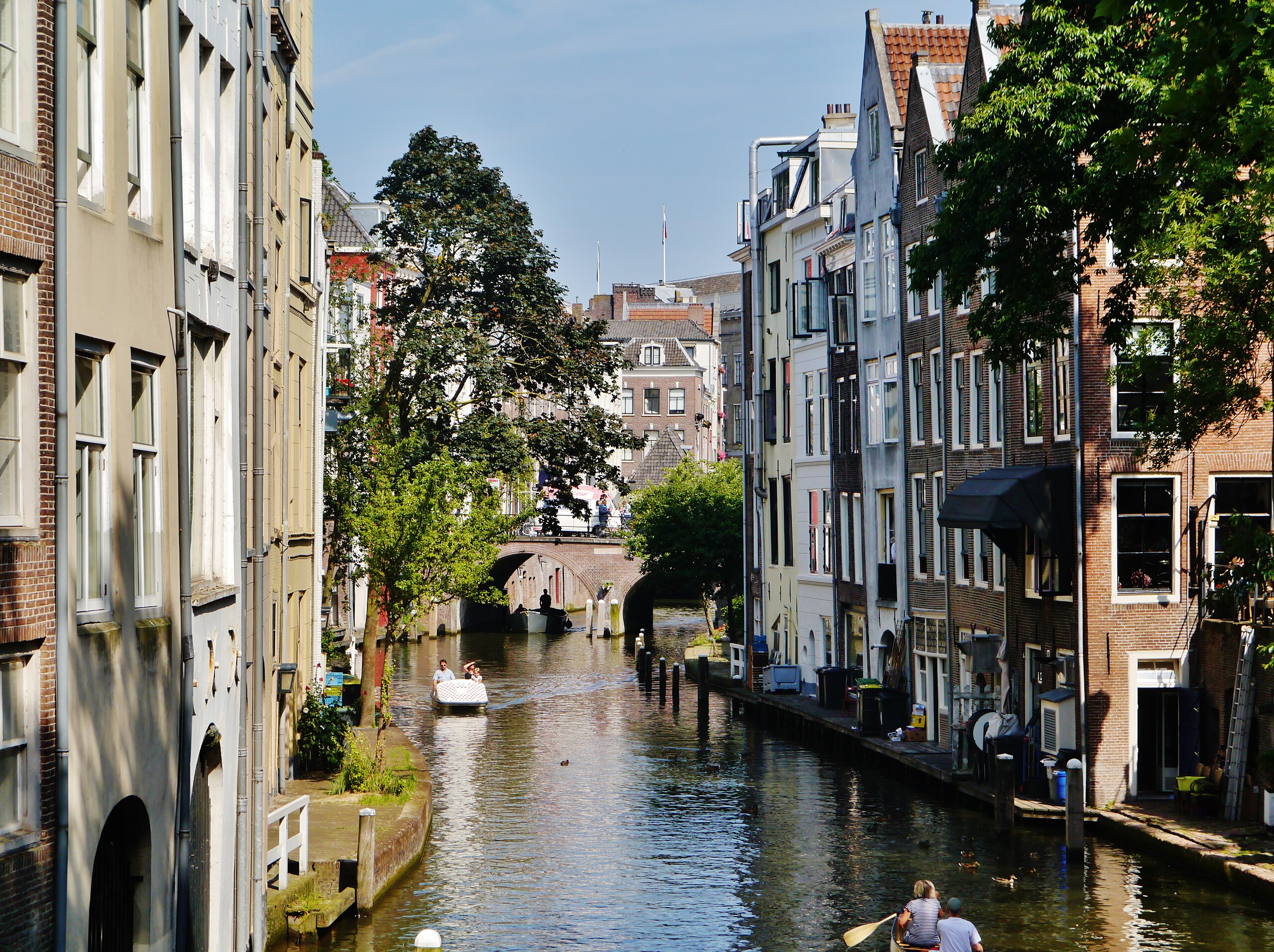 Best (and Worst) time to travel to Utrecht by month